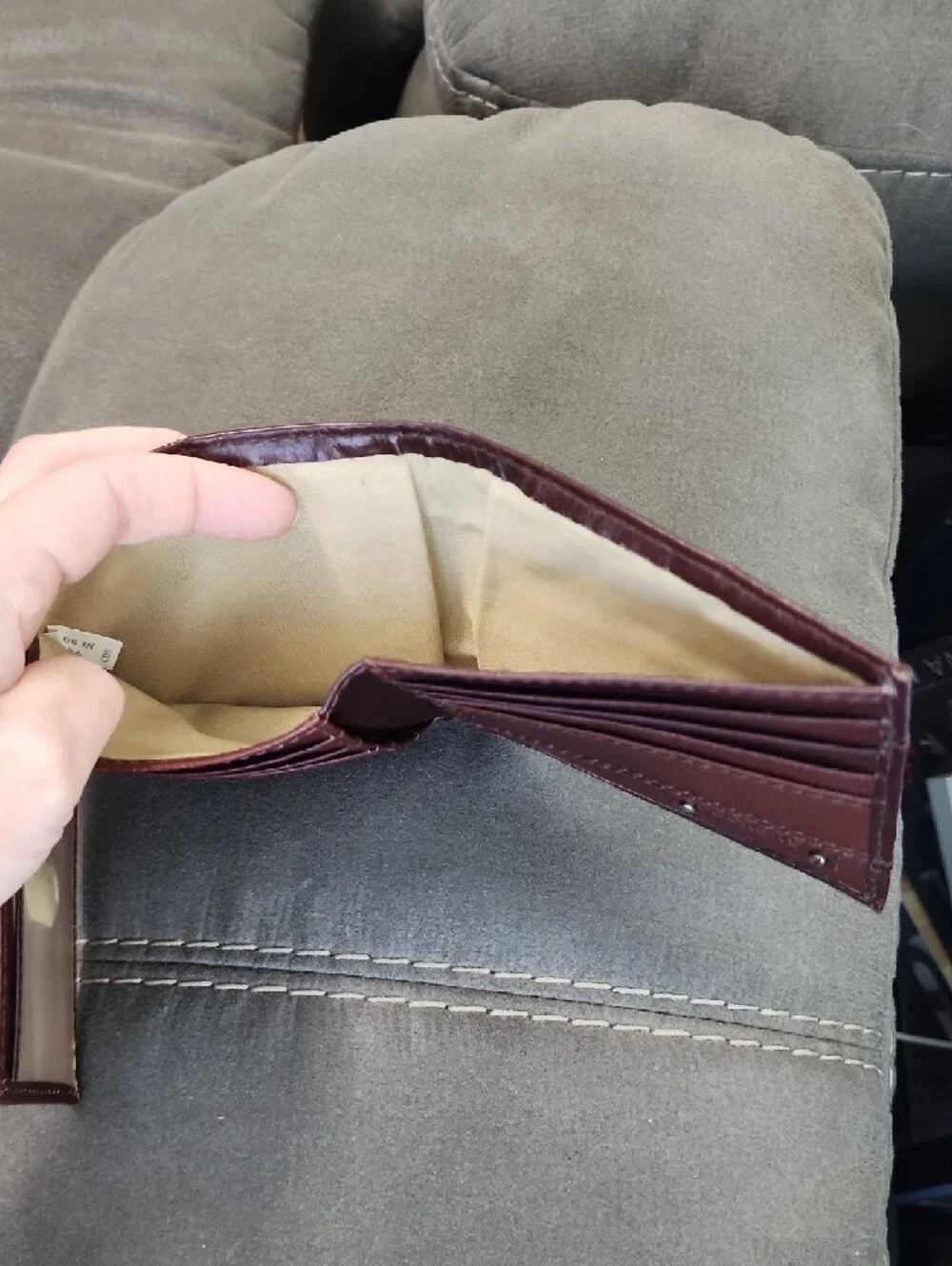 Dockers Genuine Leather Bifold Wallet Brown ID Window